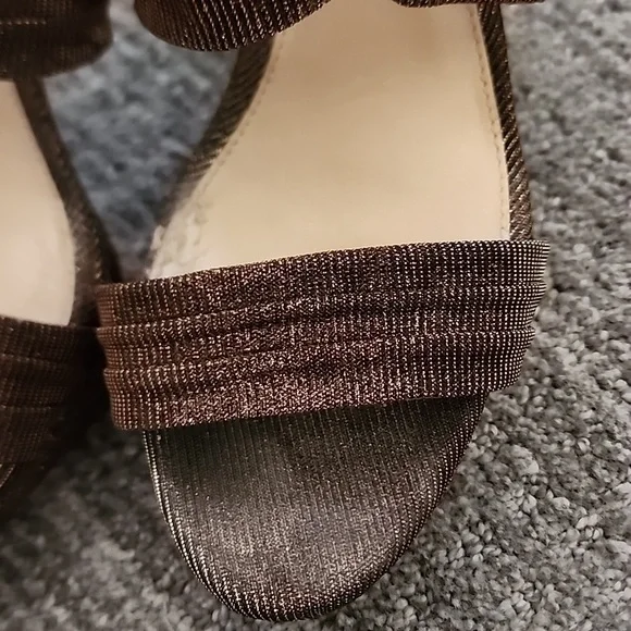 GIANNI BINI Strappy Bronze Platform Heels - Picture 9 of 14